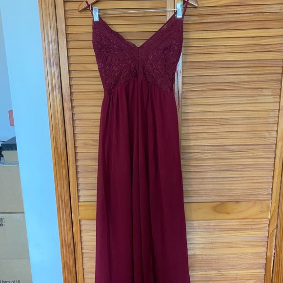 may&july Red Prom Dress Lace Halter Neck Strappy Low Back - Picture 2 of 4